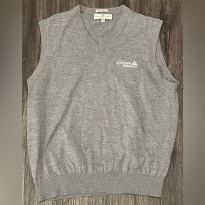 Men’s Southern Company Grey Employee Sleeveless Sweater Vest- Size Medium